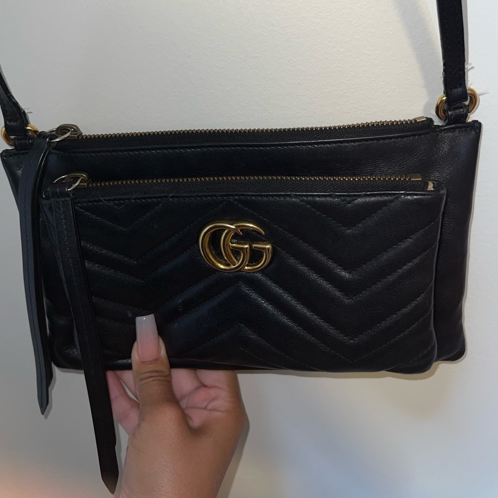 GUCCI crossbody.